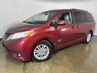 2014 Toyota Sienna