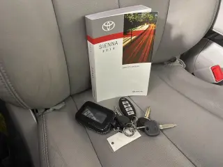 2014 Toyota Sienna