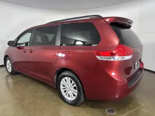 2014 Toyota Sienna