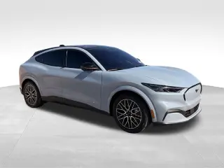 2025 Ford Mustang Mach-E