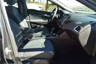 2019 Chevrolet Cruze 4dr HB LT