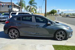 2019 Chevrolet Cruze 4dr HB LT