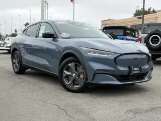 Ford Mustang Mach-E 2023 Select 4dr SUV