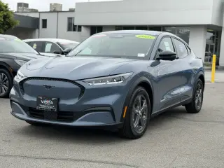 Ford Mustang Mach-E 2023 Select 4dr SUV