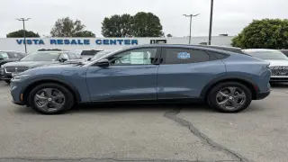 Ford Mustang Mach-E 2023 Select 4dr SUV