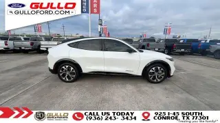 Ford Mustang Mach-E 2023 Premium 4dr SUV