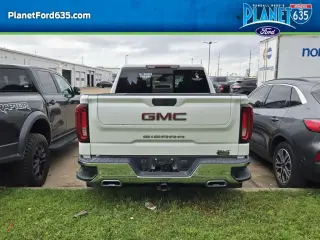 GMC Sierra 1500 Limited 2022 4x4 SLT 4dr Crew Cab 5.8 ft. SB