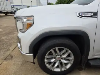 GMC Sierra 1500 Limited 2022 4x4 SLT 4dr Crew Cab 5.8 ft. SB