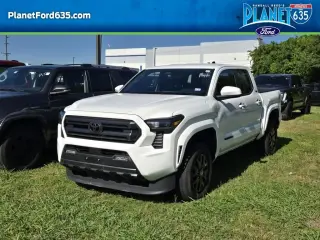 Toyota Tacoma 2025 4x2 SR5 4dr Double Cab 5.0 ft SB
