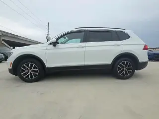 Volkswagen Tiguan 2021 SE 4dr SUV