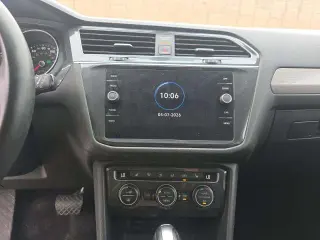 Volkswagen Tiguan 2021 SE 4dr SUV