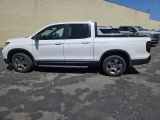 Honda Ridgeline 2025 AWD TrailSport 4dr Crew Cab 5.3 ft. SB