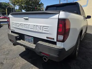 Honda Ridgeline 2025 AWD TrailSport 4dr Crew Cab 5.3 ft. SB