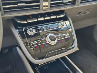 Lincoln Corsair 2022 AWD Reserve 4dr SUV