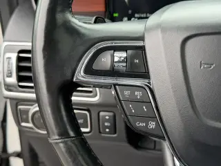 Lincoln Navigator 2021 4x2 Reserve 4dr SUV