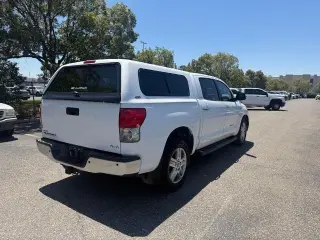 Toyota Tundra 2008 4x4 Limited 4dr CrewMax SB (5.7L V8)