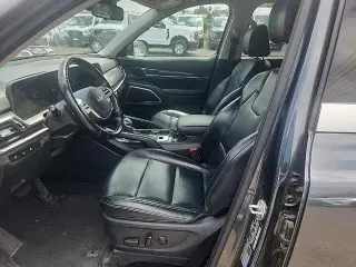 Kia Telluride 2023 AWD S 4dr SUV
