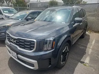 Kia Telluride 2023 AWD S 4dr SUV