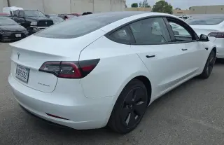 Tesla Model 3 2022 AWD Long Range 4dr Sedan