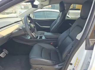 Tesla Model Y 2022 AWD Performance 4dr Crossover