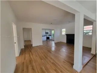 Propiedad de alquiler con 4 dormitorios y 2 baños en Miami