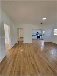 Propiedad de alquiler con 4 dormitorios y 2 baños en Miami