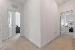 Propiedad de alquiler con 5 dormitorios y 2 baños en HOMESTEAD
