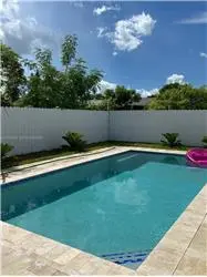 Propiedad de alquiler con 3 dormitorios y 2 baños en Miami