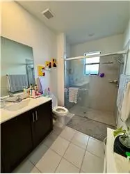 Propiedad de alquiler con 4 dormitorios y 3 baños en Homestead