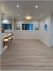 Propiedad de alquiler con 2 dormitorios y 2 baños en Woodland Hills