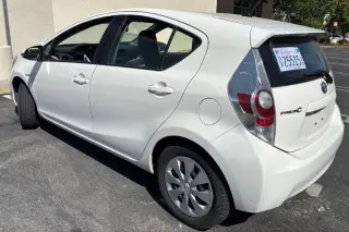Toyota Prius c 2014 One 4dr Hatchback