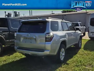 Toyota 4Runner 2022 4x2 SR5 Premium 4dr SUV