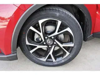 Toyota C-HR 2021 LE 4dr Crossover