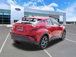 Toyota C-HR 2021 LE 4dr Crossover