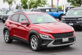 Hyundai KONA 2023 SEL 4dr Crossover