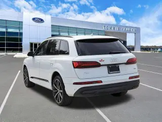 Audi Q7 2022 AWD quattro Premium Plus 55 TFSI 4dr SUV