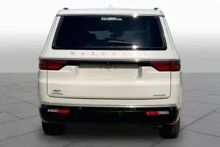 Jeep Wagoneer 2022 4x4 Series III Carbide 4dr SUV