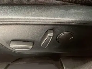 Ford Escape Hybrid 2020 AWD Titanium 4dr SUV