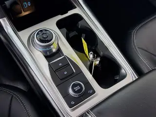 Ford Explorer 2023 AWD XLT 4dr SUV