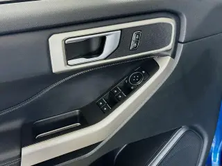 Ford Explorer 2023 AWD XLT 4dr SUV