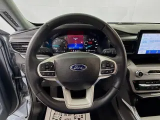 Ford Explorer 2023 AWD XLT 4dr SUV