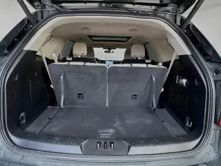 Ford Explorer 2023 AWD XLT 4dr SUV