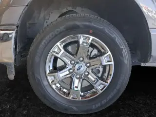 Ford F-150 2021 4x2 XL 4dr SuperCrew 5.5 ft. SB