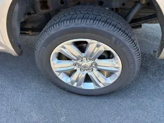 Ford F-150 2019 4x4 Platinum 4dr SuperCrew 5.5 ft. SB