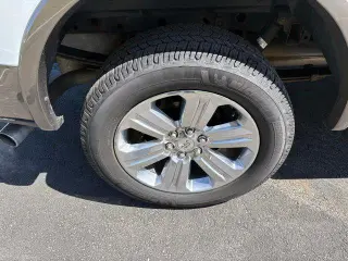 Ford F-150 2019 4x4 Platinum 4dr SuperCrew 5.5 ft. SB