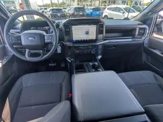 Ford F-150 2025 4x2 STX 4dr SuperCrew 5.5 ft. SB