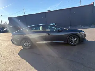 Kia K4 2026 LXS Sedán 4 puertas