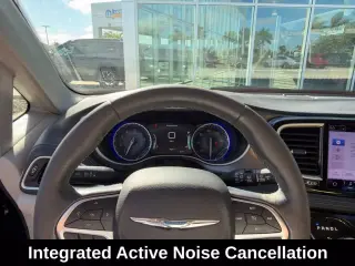 Chrysler Pacifica 2021 Touring L 4dr Mini-Van
