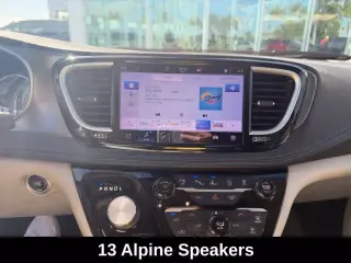Chrysler Pacifica 2021 Touring L 4dr Mini-Van