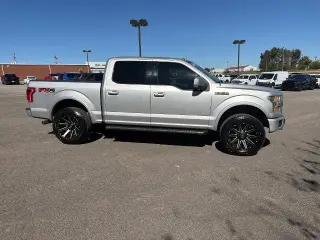 Ford F-150 2015 4x4 Lariat 4dr SuperCrew 5.5 ft. SB